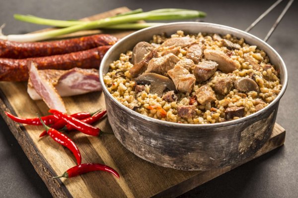Adventure Menu | Pikante Fleischmischung mit Bulgur | Gefriergetrocknete Lebensmittel | 107g