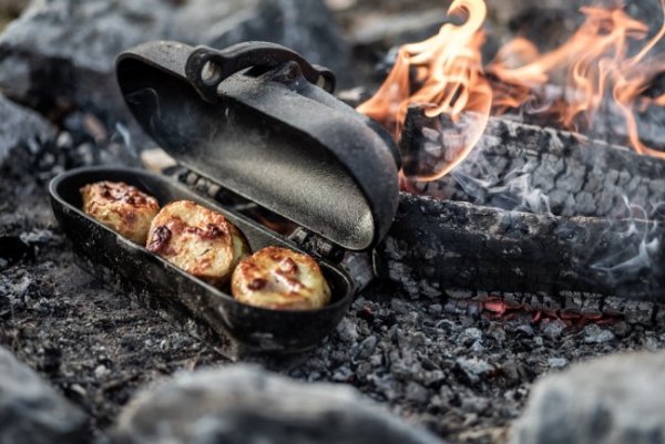 Petromax Kartoffelkocher aus Gusseisen