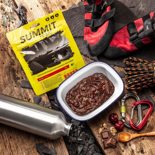 Summit To Eat | Sjokolademousse med granola og kirsebær | Frysetørket mat | 97g